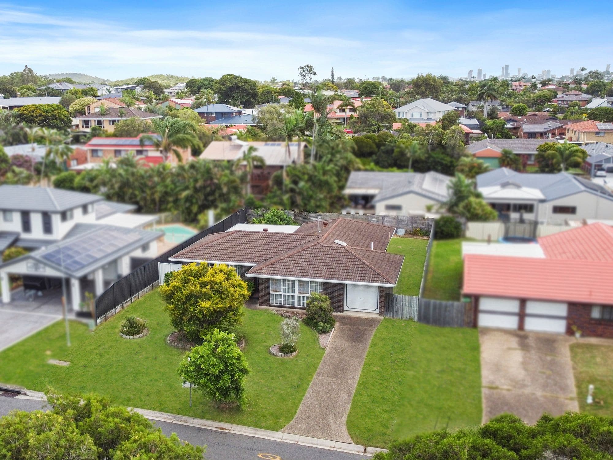 11 Baynes Street, Carindale QLD 4152, Carindale - Image 1