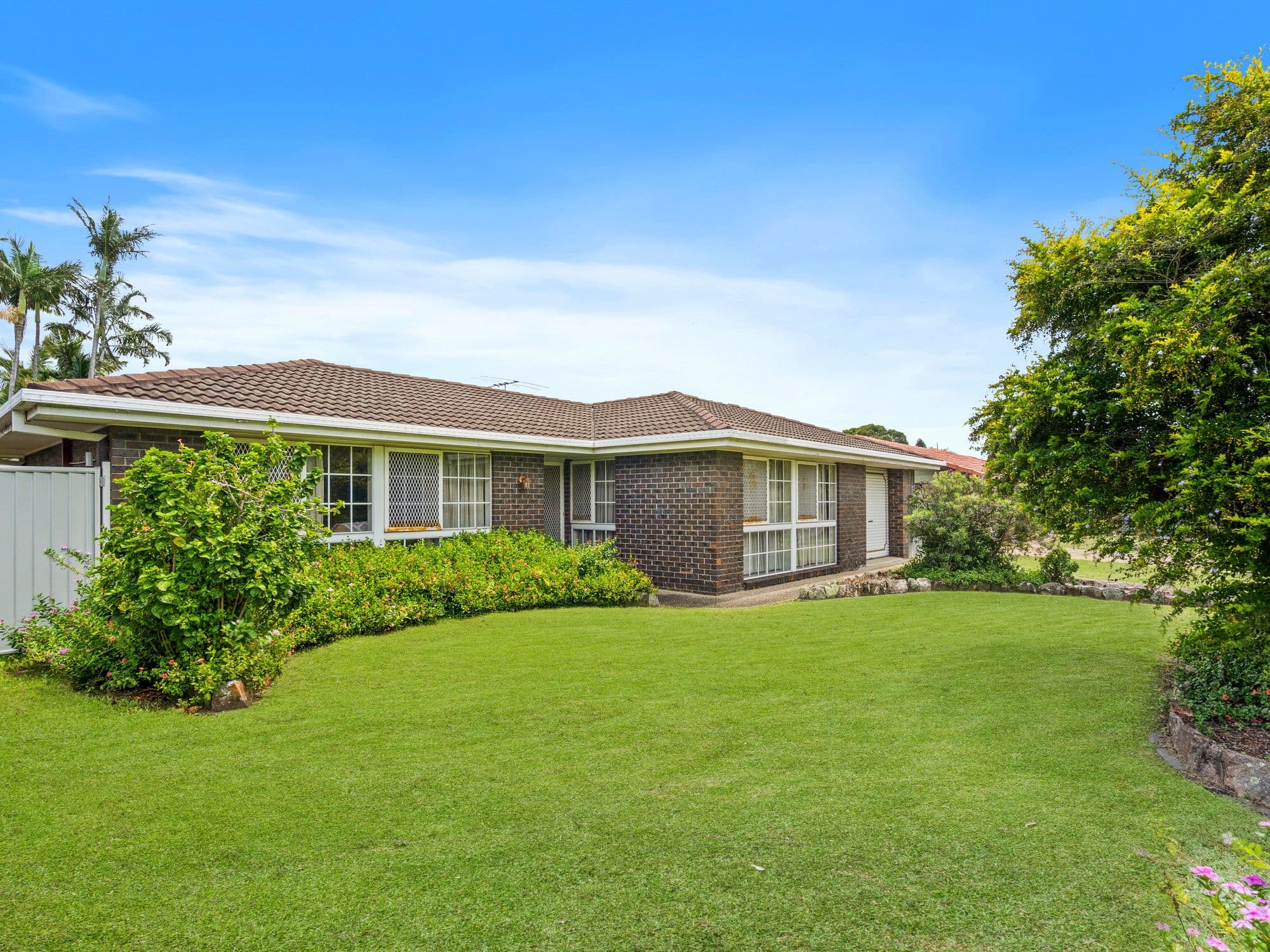 11 Baynes Street, Carindale QLD 4152, Carindale - Thumbnail 2