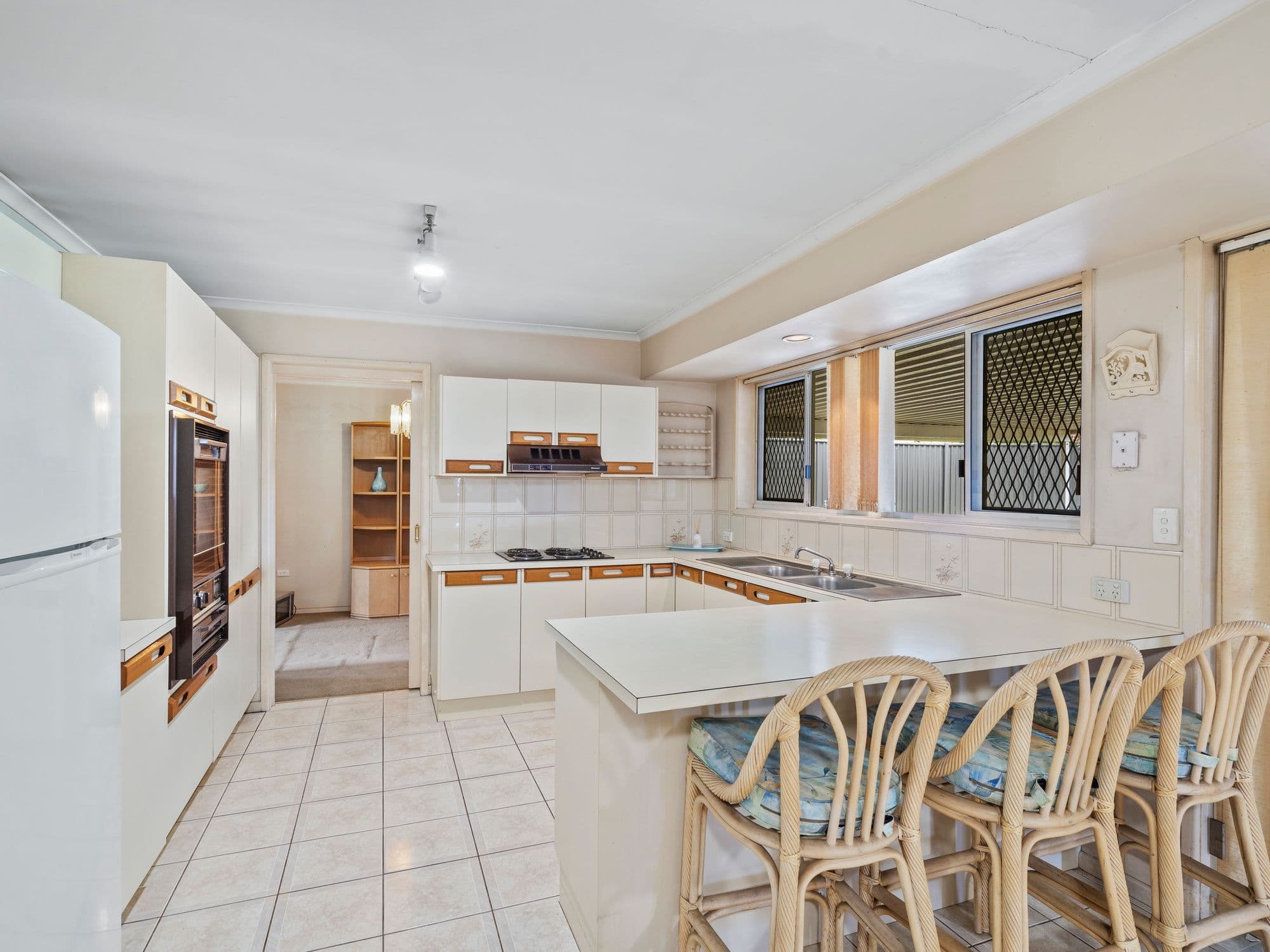 11 Baynes Street, Carindale QLD 4152, Carindale - Thumbnail 4