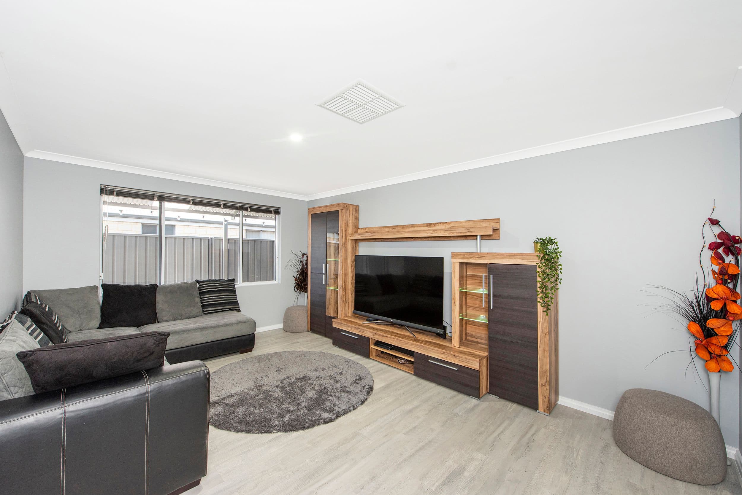 12 Linaker Street, Baldivis WA 6171, Baldivis - Thumbnail 4