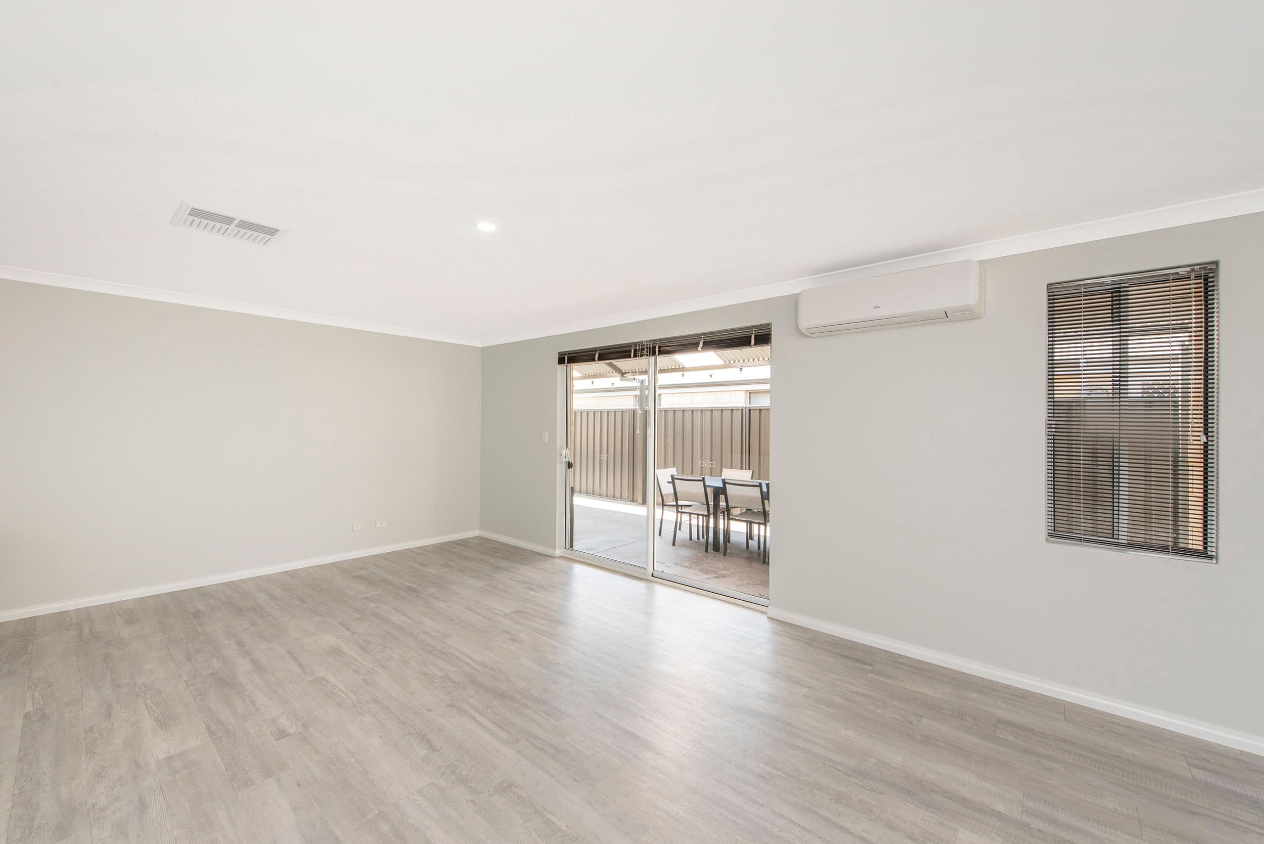 12 Linaker Street, Baldivis WA 6171, Baldivis - Thumbnail 8