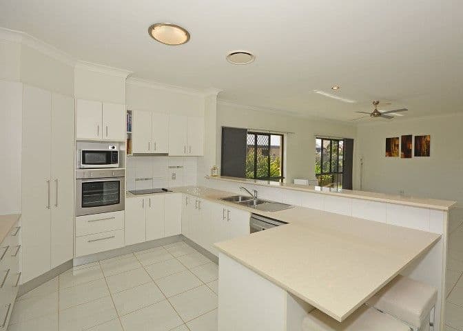 8 Harly Court, Urraween QLD 4655, Urraween - Thumbnail 7