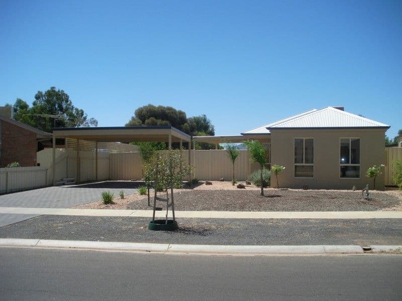 4 Lisa Court, MILDURA VIC 3500, Mildura - Thumbnail 2