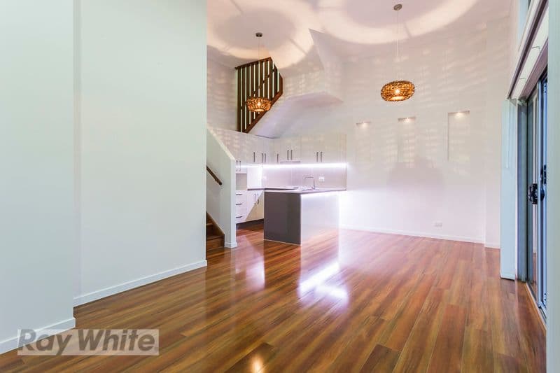25 Cambridge Street, CARINA HEIGHTS QLD 4152, Carina Heights - Image 1