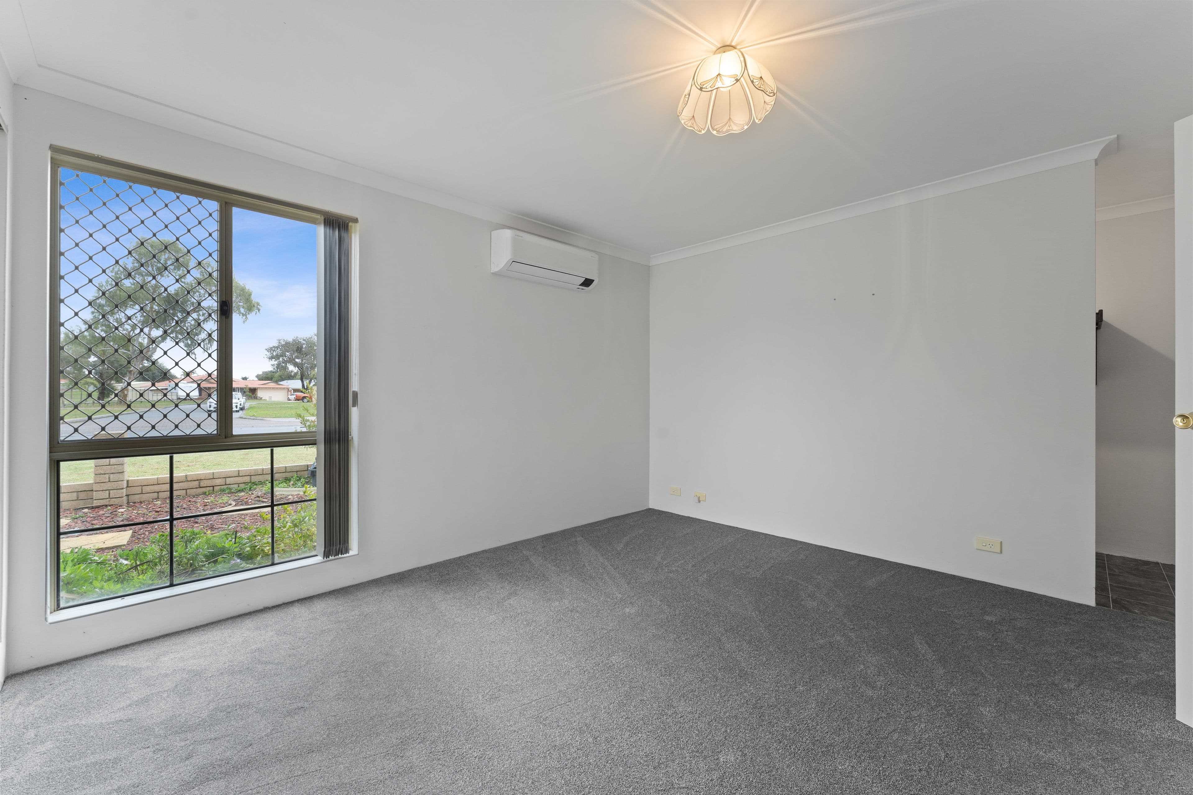 125 Woodbridge Drive, Cooloongup WA 6168, Cooloongup - Thumbnail 7