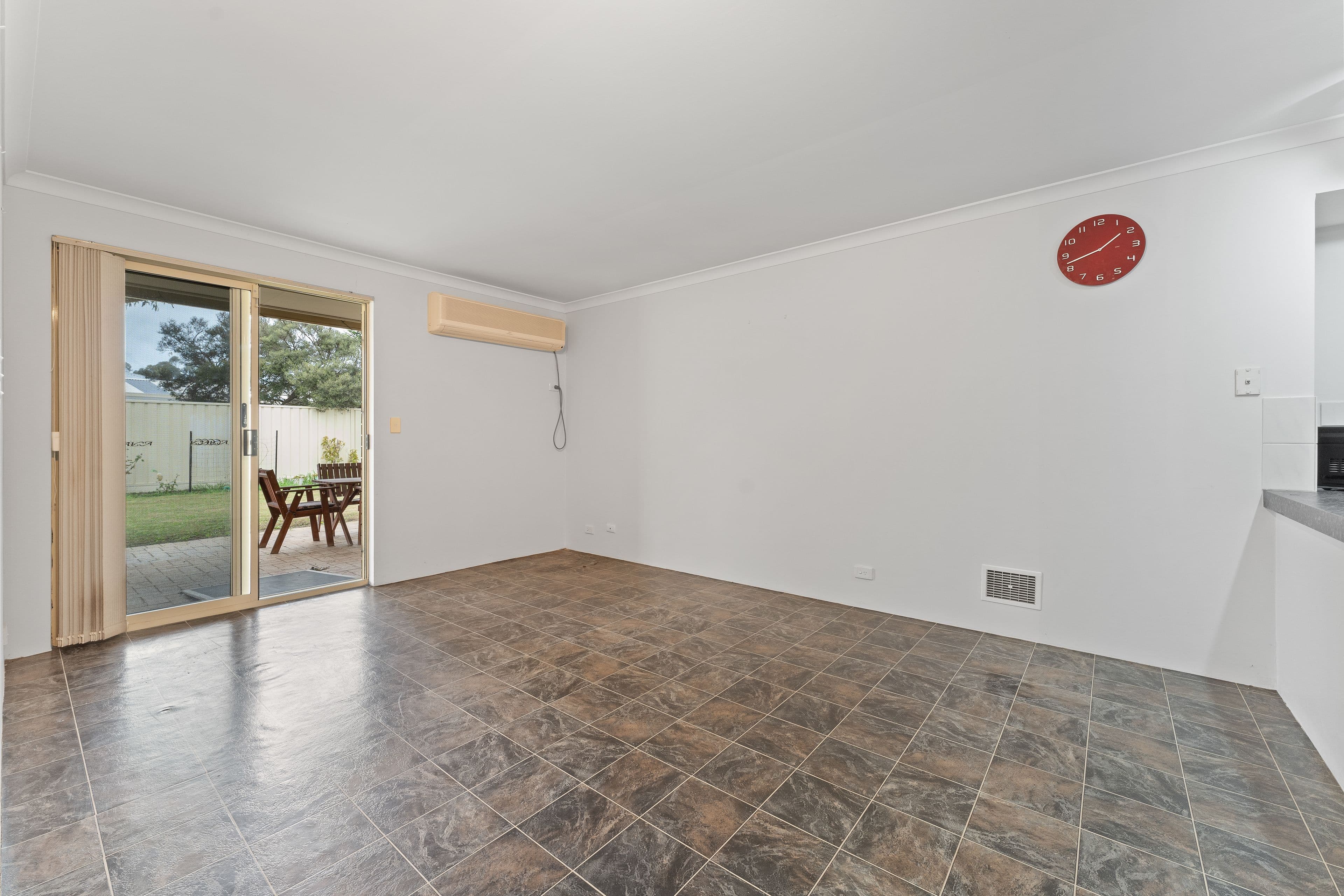 125 Woodbridge Drive, Cooloongup WA 6168, Cooloongup - Thumbnail 8