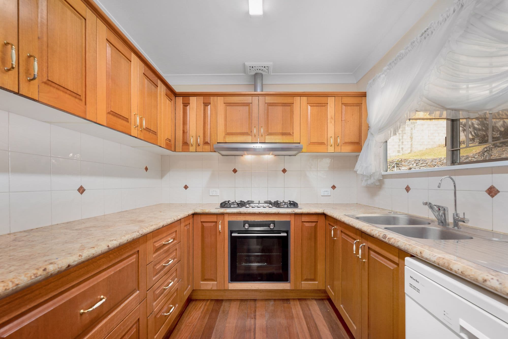 15 Bramston Street, Tarragindi QLD 4121, Tarragindi - Thumbnail 6