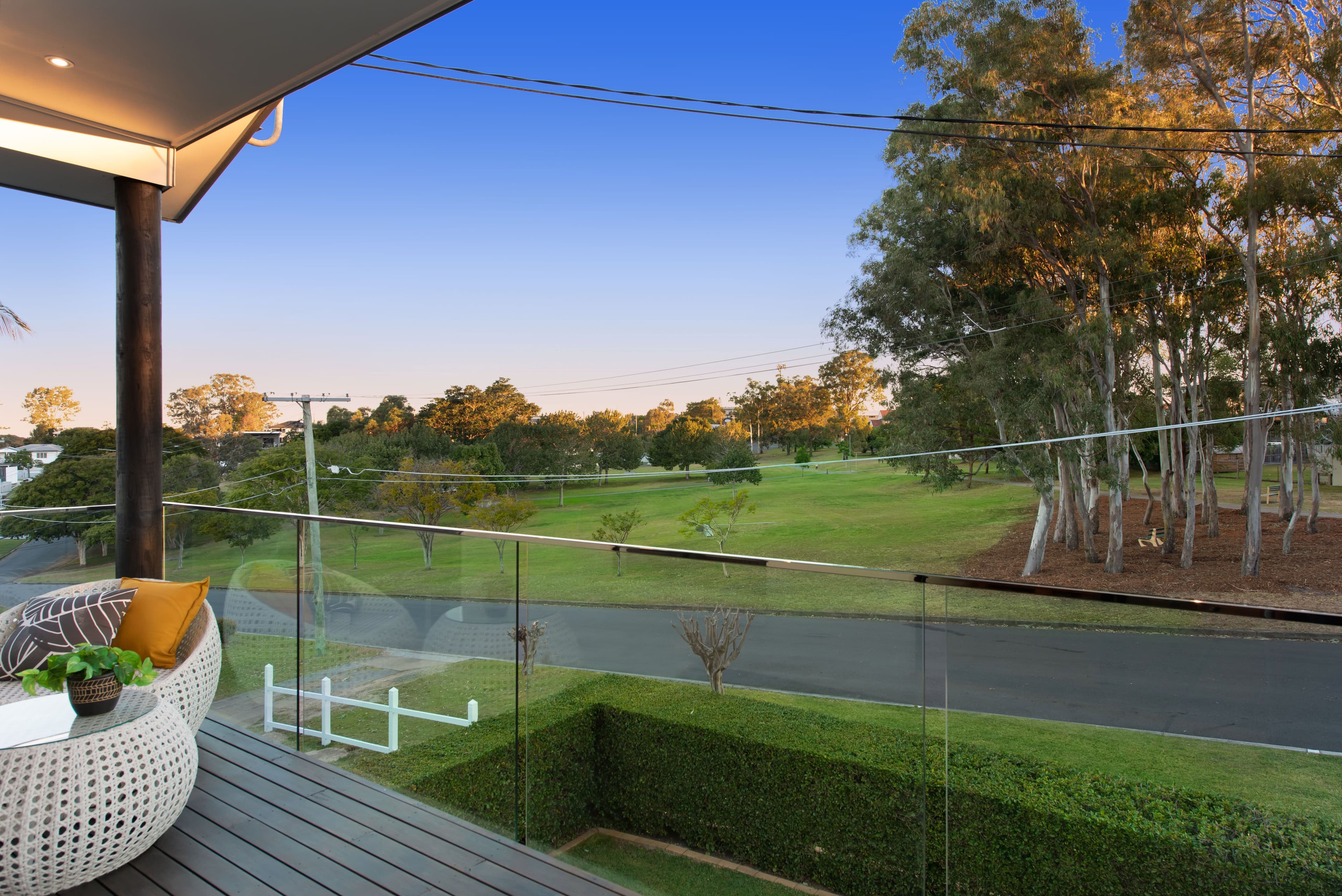 4 Aubrey Street, Camp Hill QLD 4152, Camp Hill - Thumbnail 2