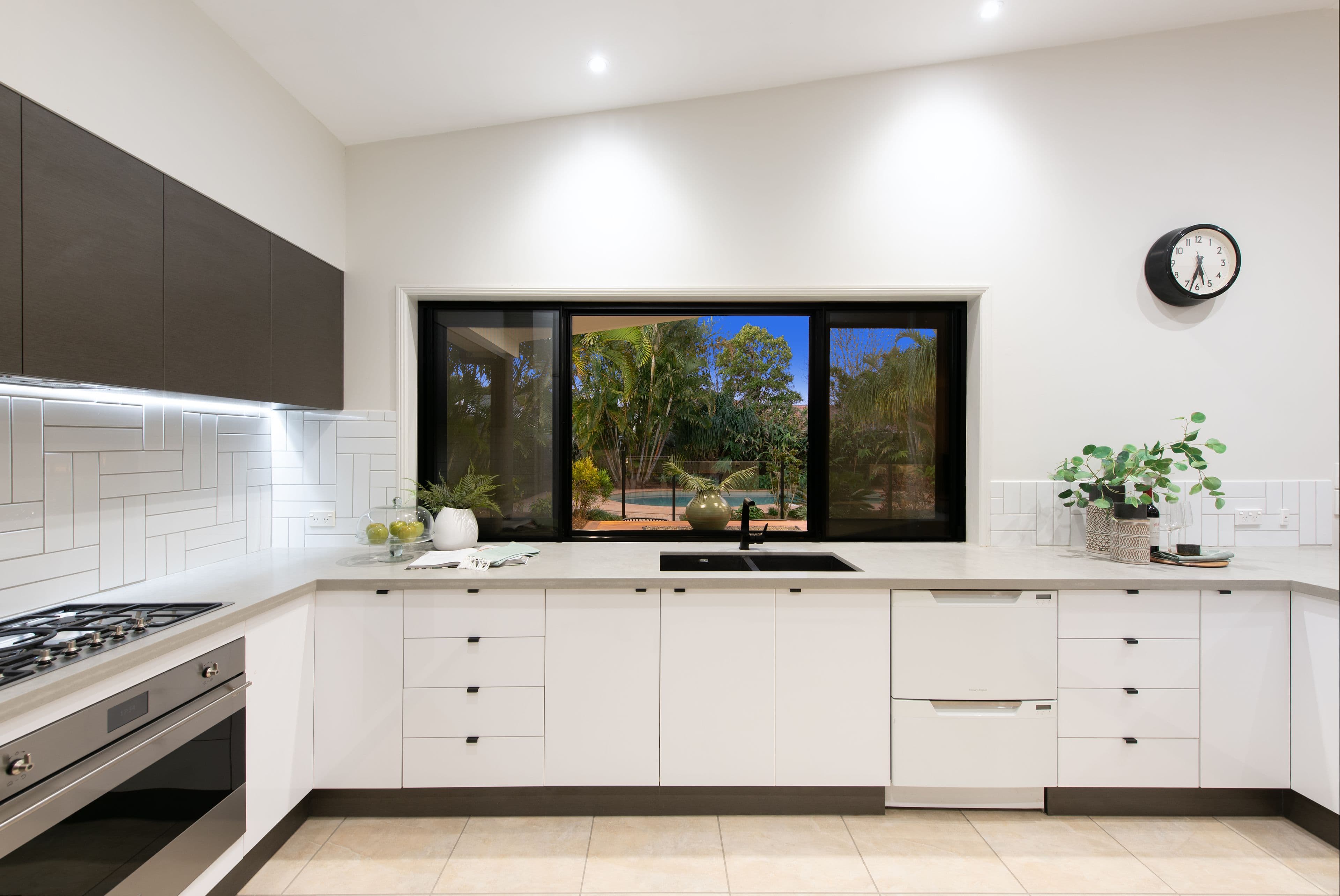 4 Aubrey Street, Camp Hill QLD 4152, Camp Hill - Thumbnail 4