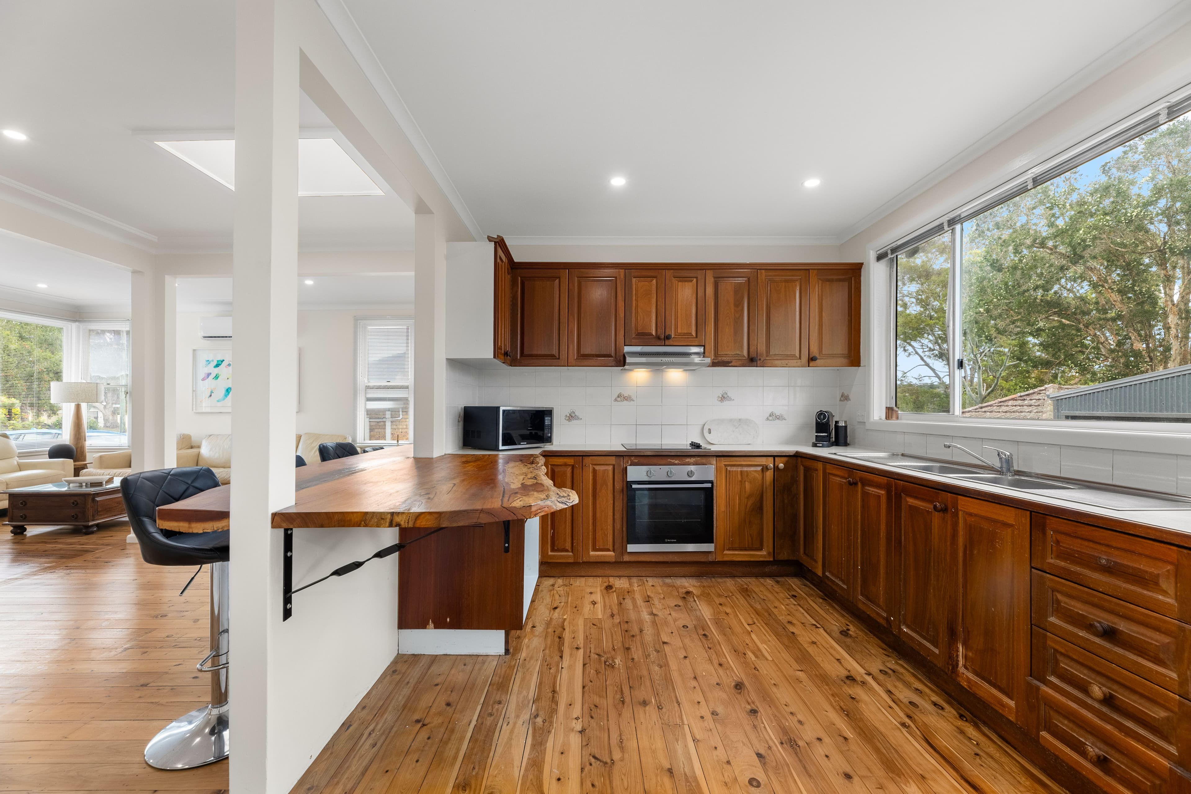 13 Avenel Road, Gymea Bay NSW 2227, Gymea Bay - Thumbnail 4