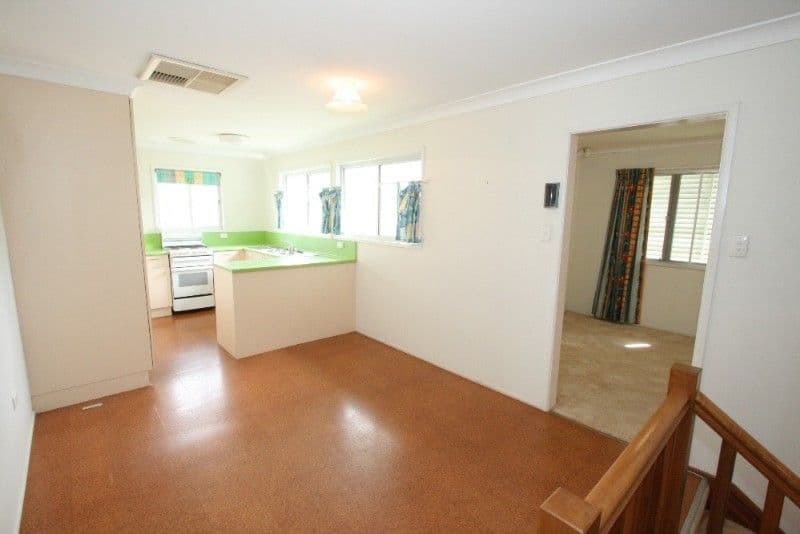 30 Collings Street, BALMORAL QLD 4171, Balmoral - Thumbnail 5