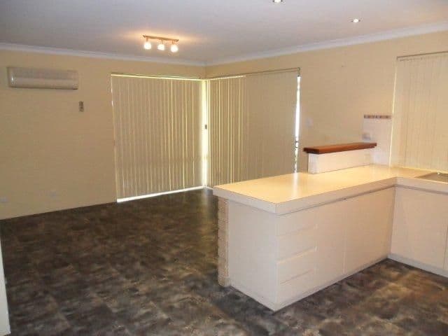7 Maitland Close, COOLOONGUP WA 6168, Cooloongup - Thumbnail 5