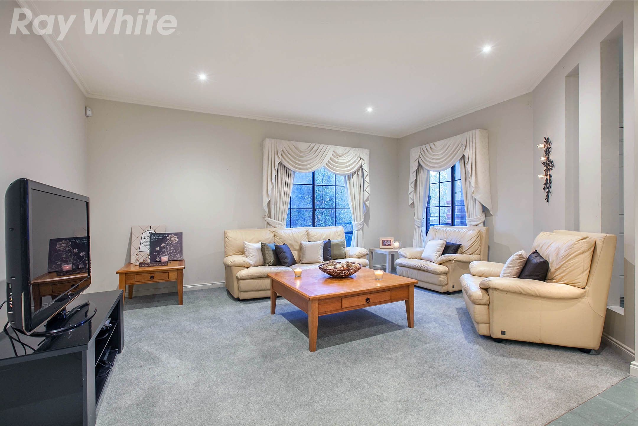 7 Isabelle Court, Mill Park VIC 3082, Mill Park - Thumbnail 4