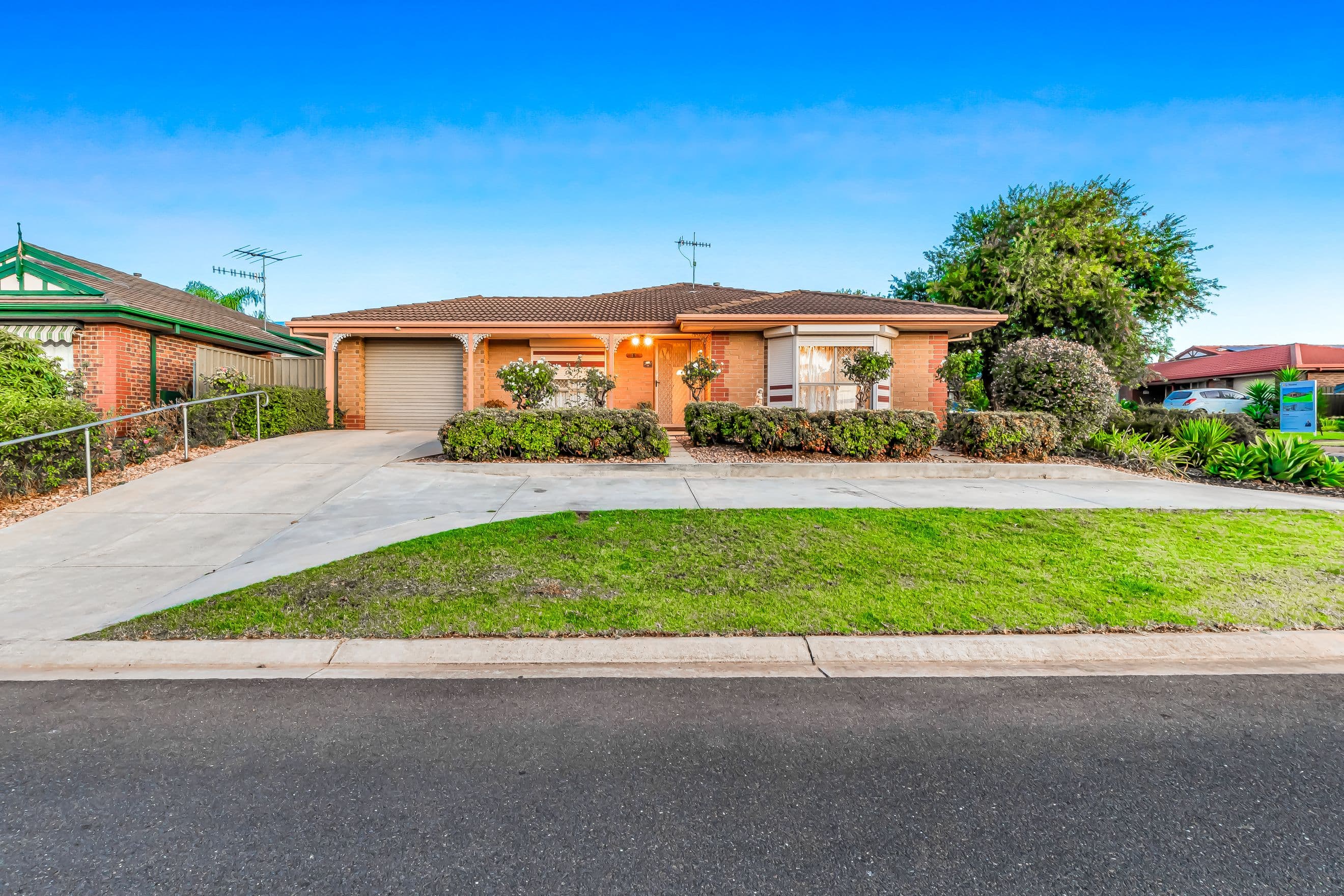 14 Mander Crescent, Craigmore SA 5114, Craigmore - Image 1