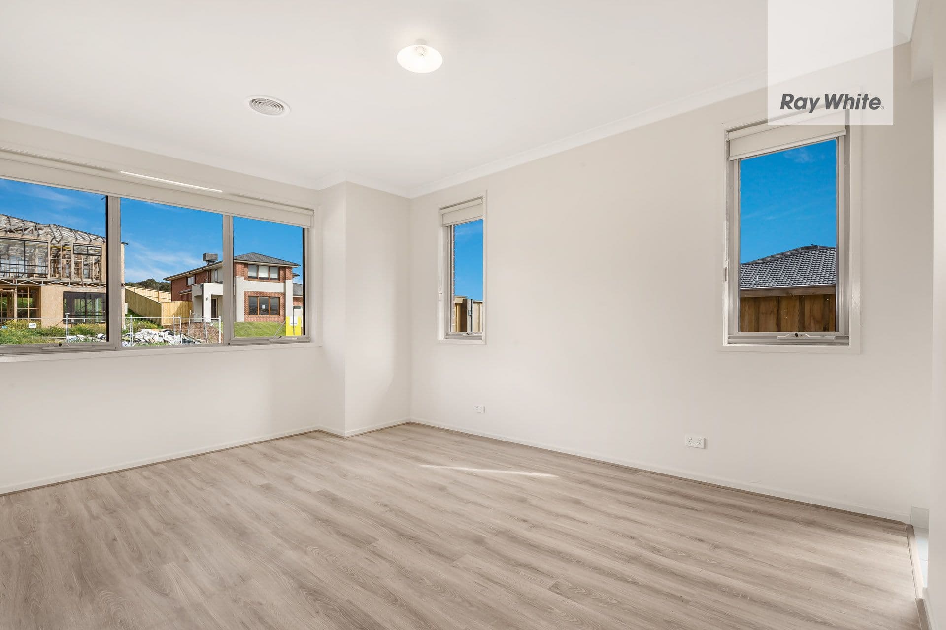 24 Black Braes Boulevard, Mernda VIC 3754, Mernda - Thumbnail 7