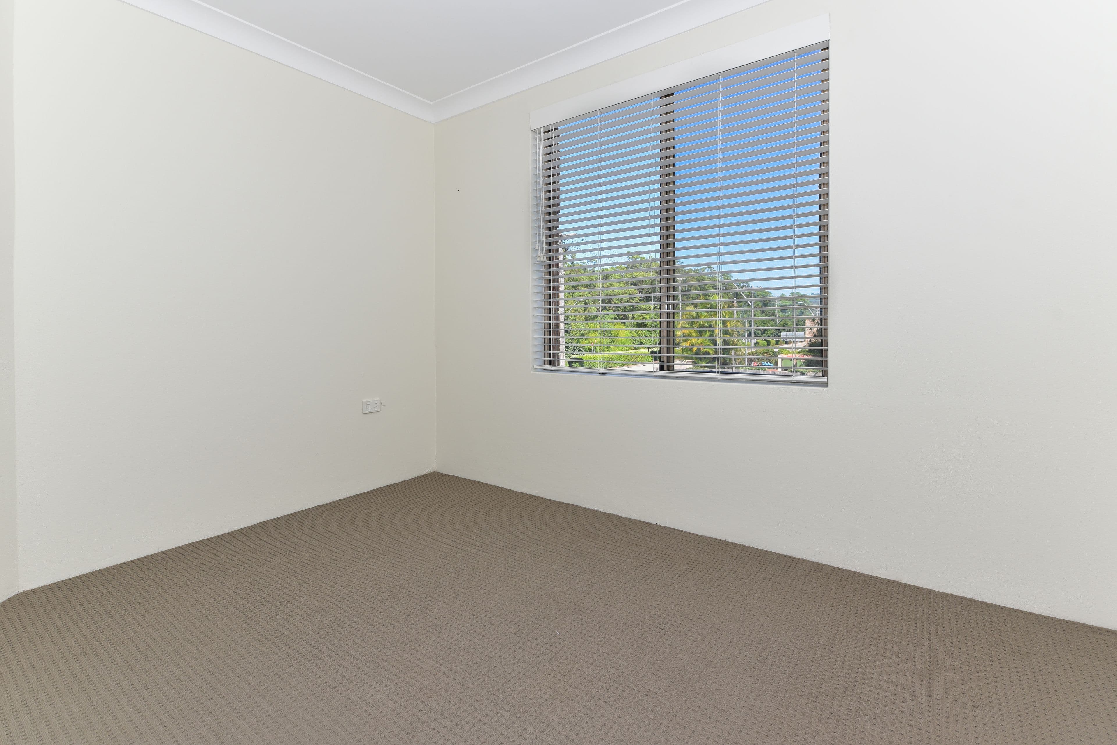 31 Central Coast Highway, West Gosford NSW 2250, West Gosford - Thumbnail 6