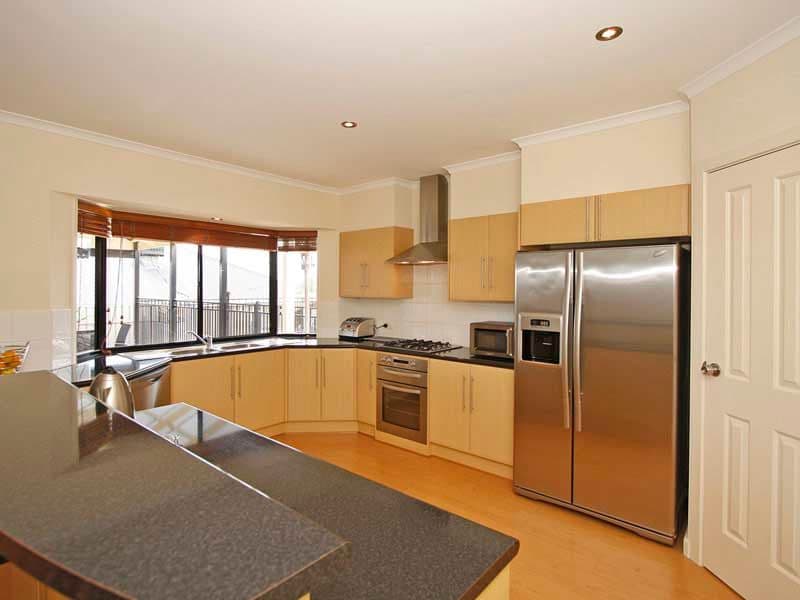 4 Stanford Glen, SEAFORD RISE SA 5169, Seaford Rise - Thumbnail 5