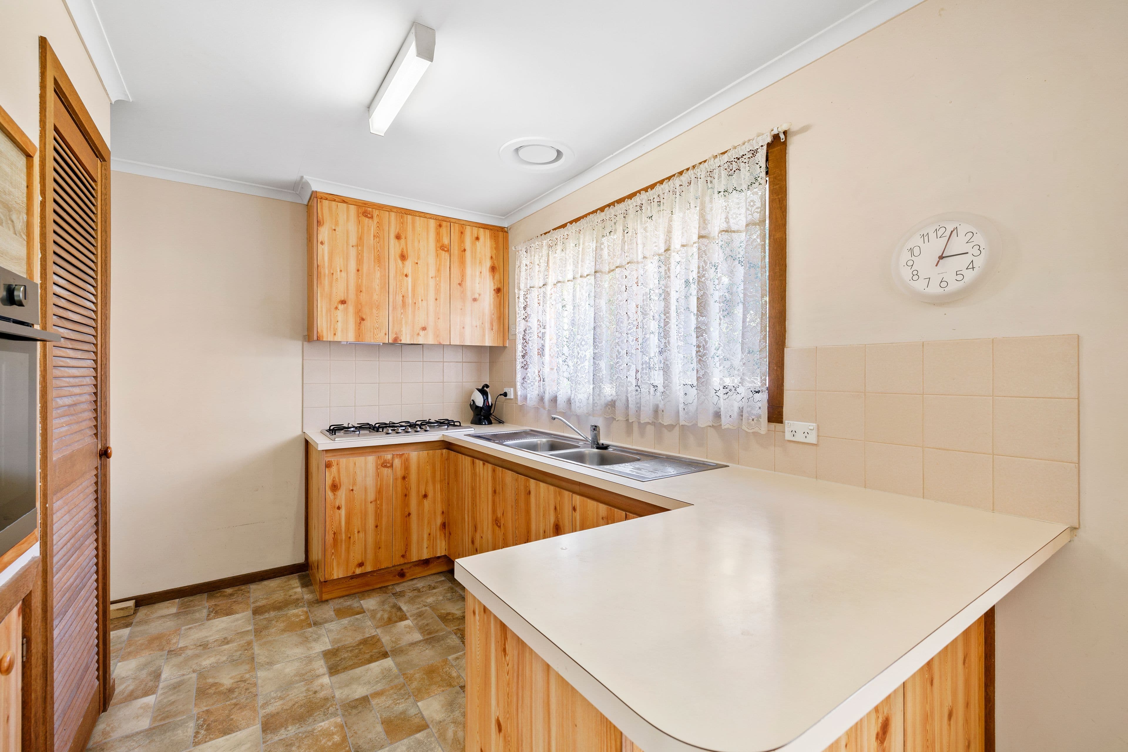 37 Harcourt Road, Boronia VIC 3155, Boronia - Thumbnail 2