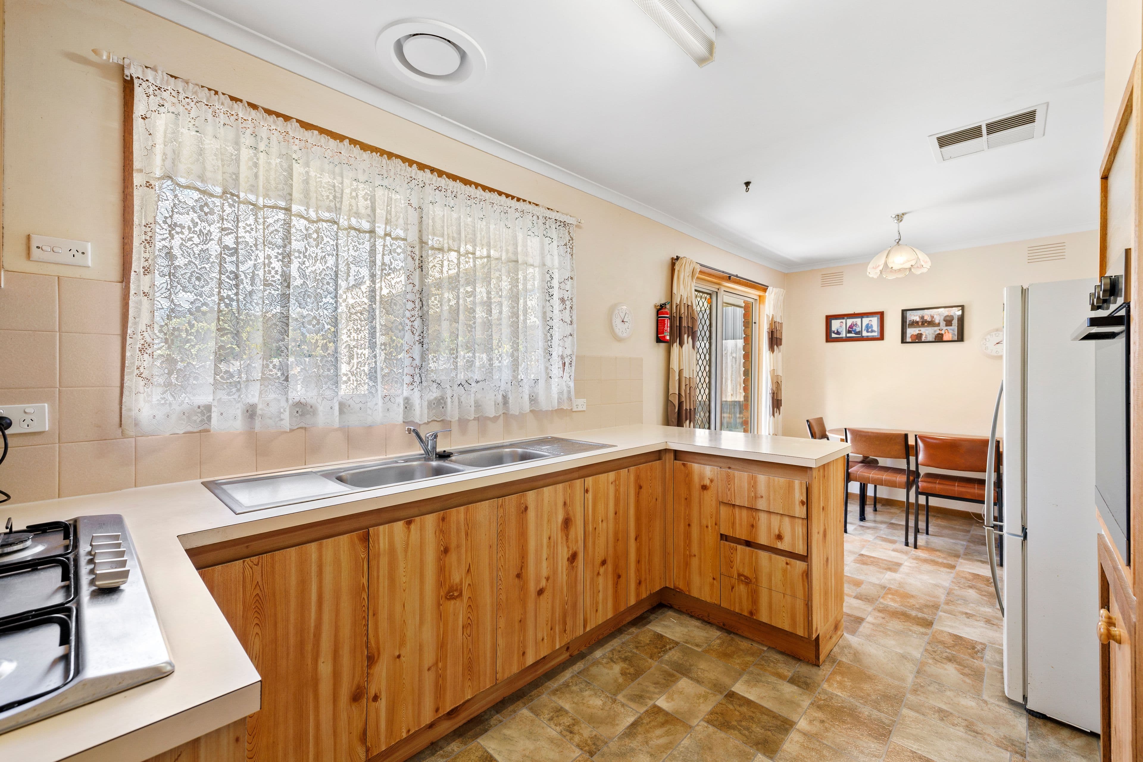 37 Harcourt Road, Boronia VIC 3155, Boronia - Thumbnail 5