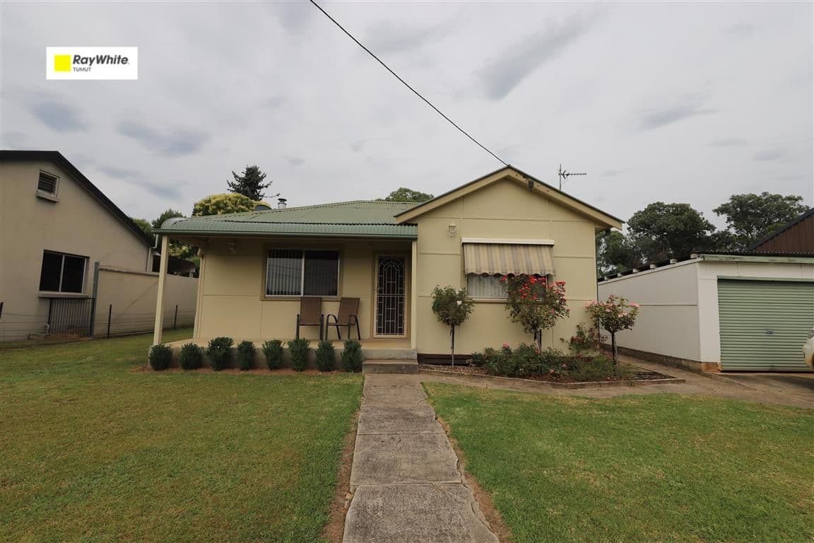 193 Simpson Street, Tumut NSW 2720, Tumut - Image 1