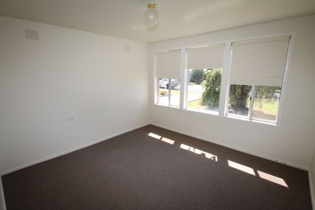 42 Nowland Avenue, Quirindi - Thumbnail 8