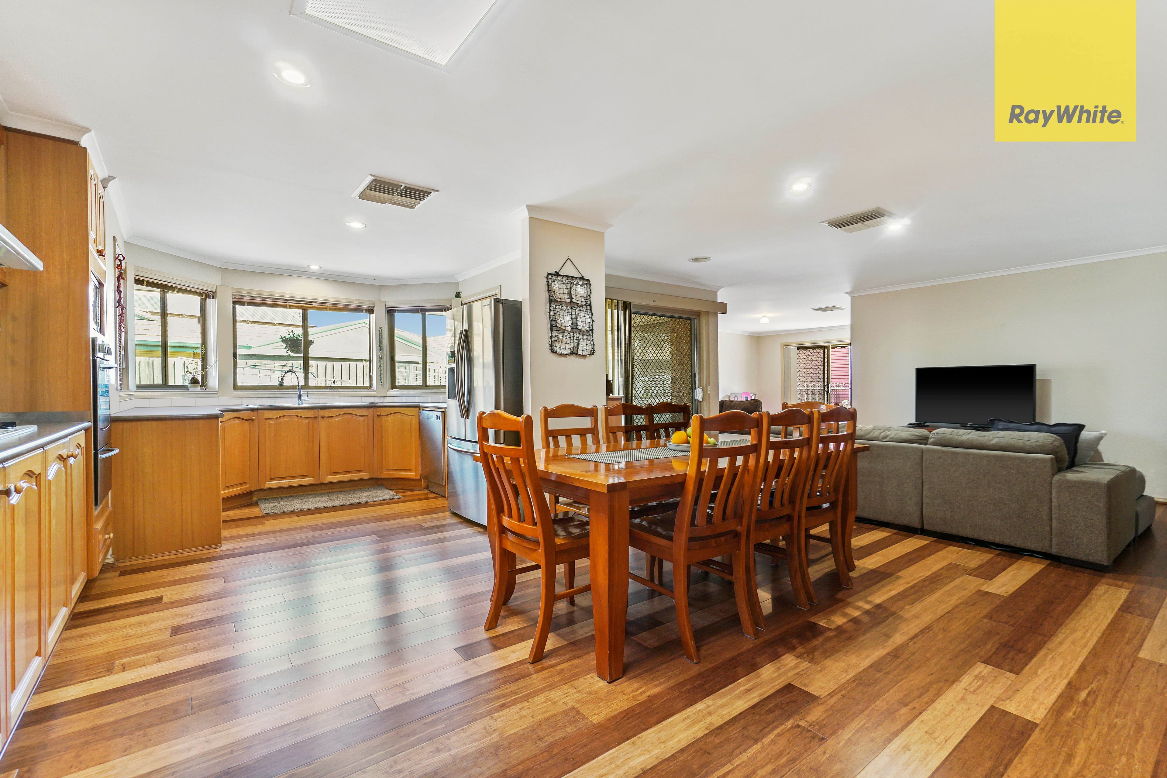 29 Winfield Drive, Kurunjang VIC 3337, Kurunjang - Thumbnail 4
