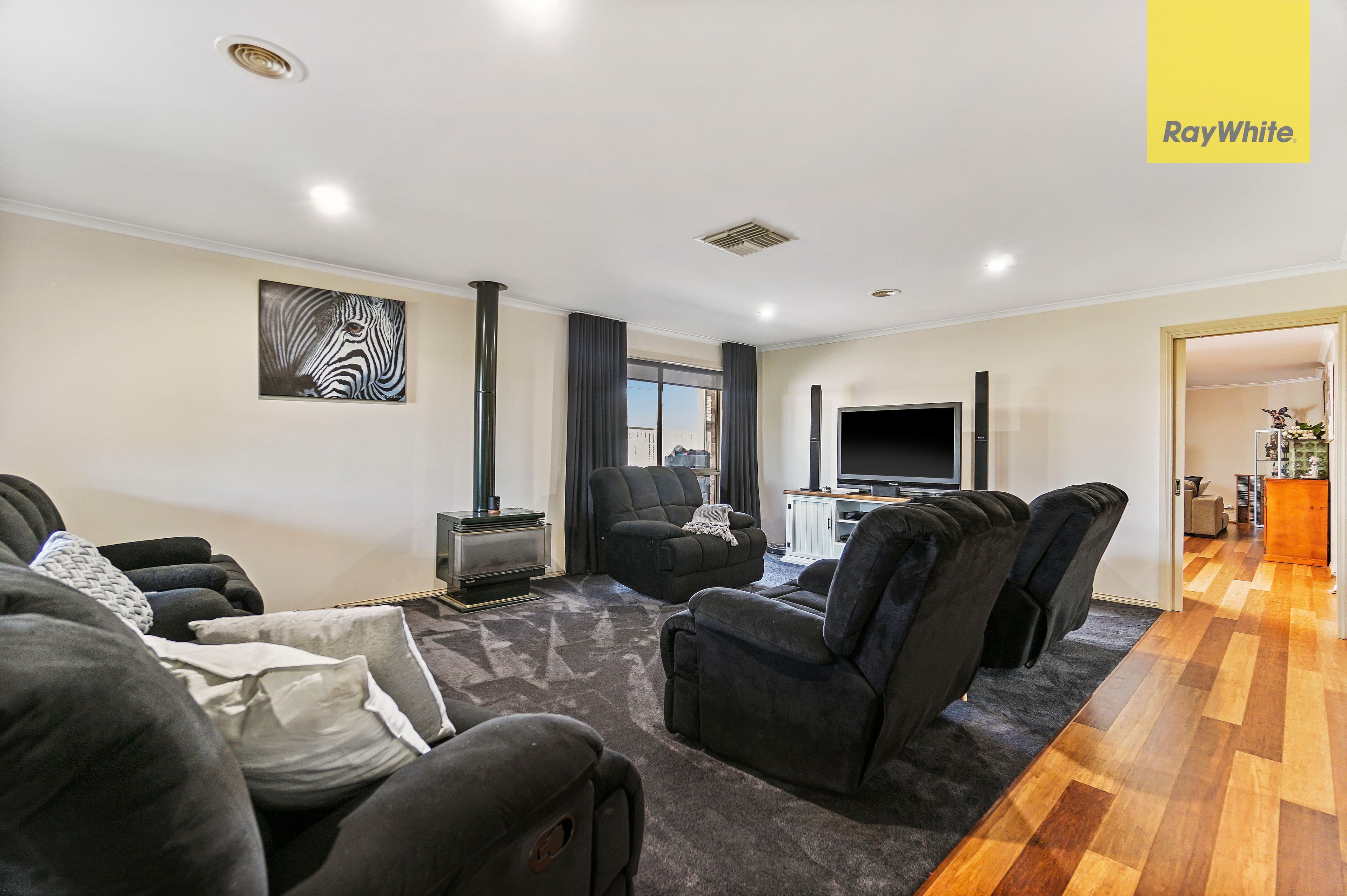 29 Winfield Drive, Kurunjang VIC 3337, Kurunjang - Thumbnail 8