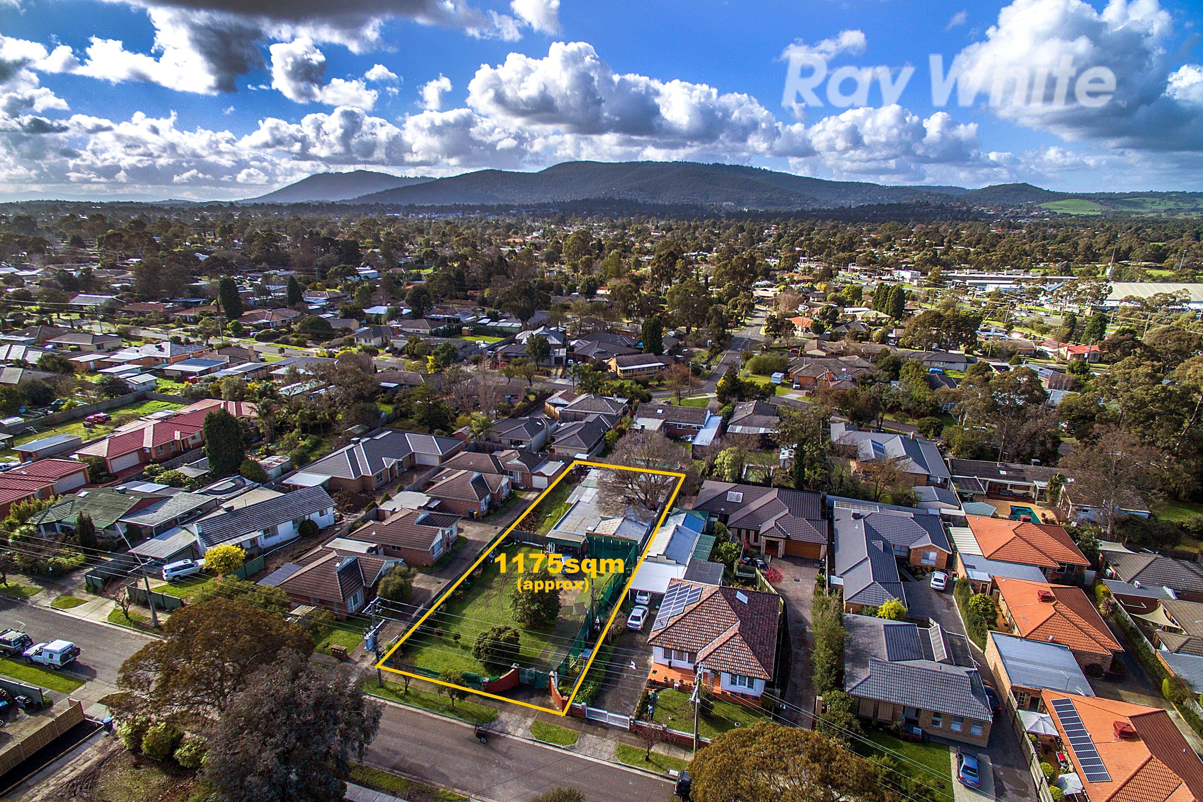 22 David Street, Knoxfield VIC 3180, Knoxfield - Thumbnail 2