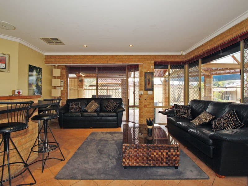 2 Coralgum Court, MORLEY WA 6062, Morley - Thumbnail 4