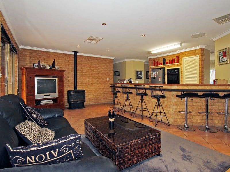 2 Coralgum Court, MORLEY WA 6062, Morley - Thumbnail 5
