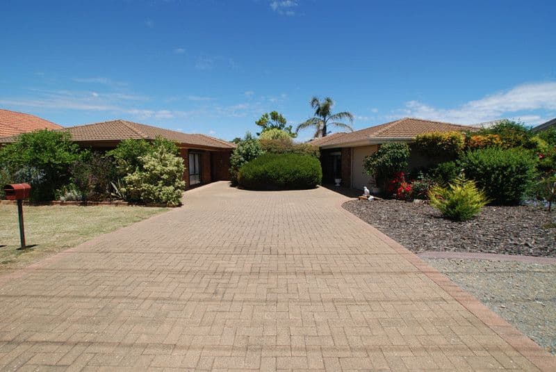 Unit 1, 2 Blacker Road, ALDINGA BEACH SA 5173, Aldinga Beach - Image 1