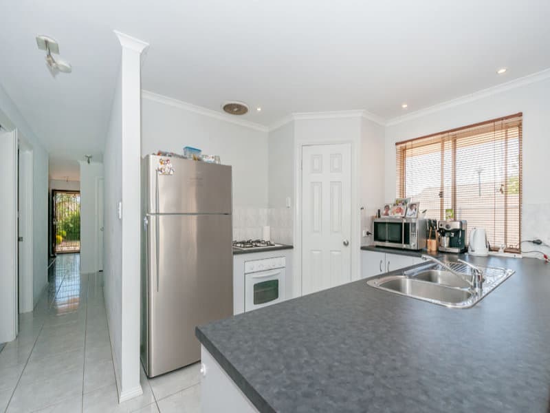 28 Kingate Boulevard, Blakeview - Thumbnail 2