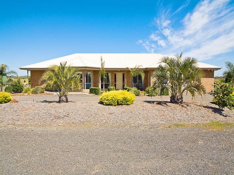 25 Heritage Way, MICKLEHAM VIC 3064, Mickleham - Image 1