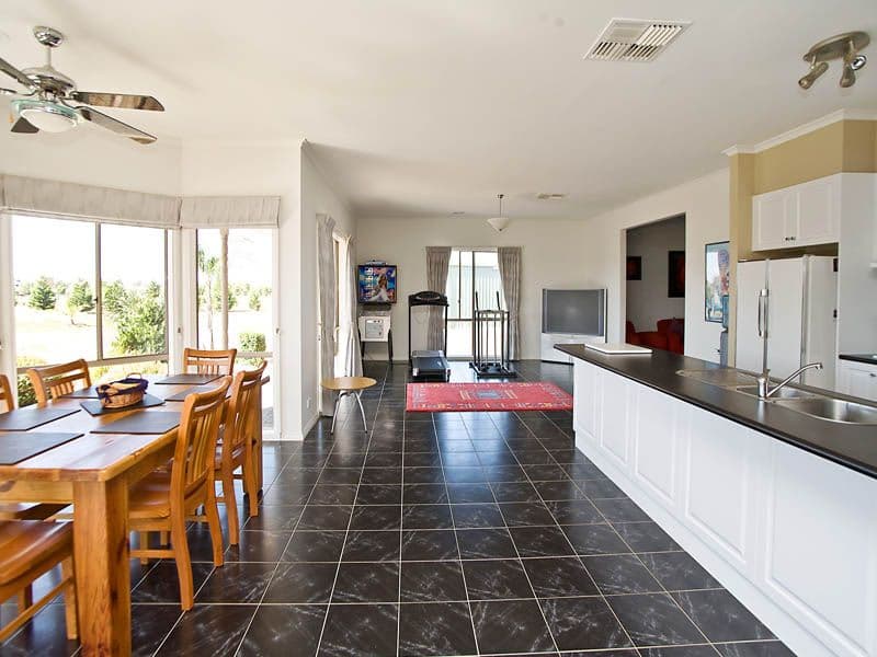 25 Heritage Way, MICKLEHAM VIC 3064, Mickleham - Thumbnail 5