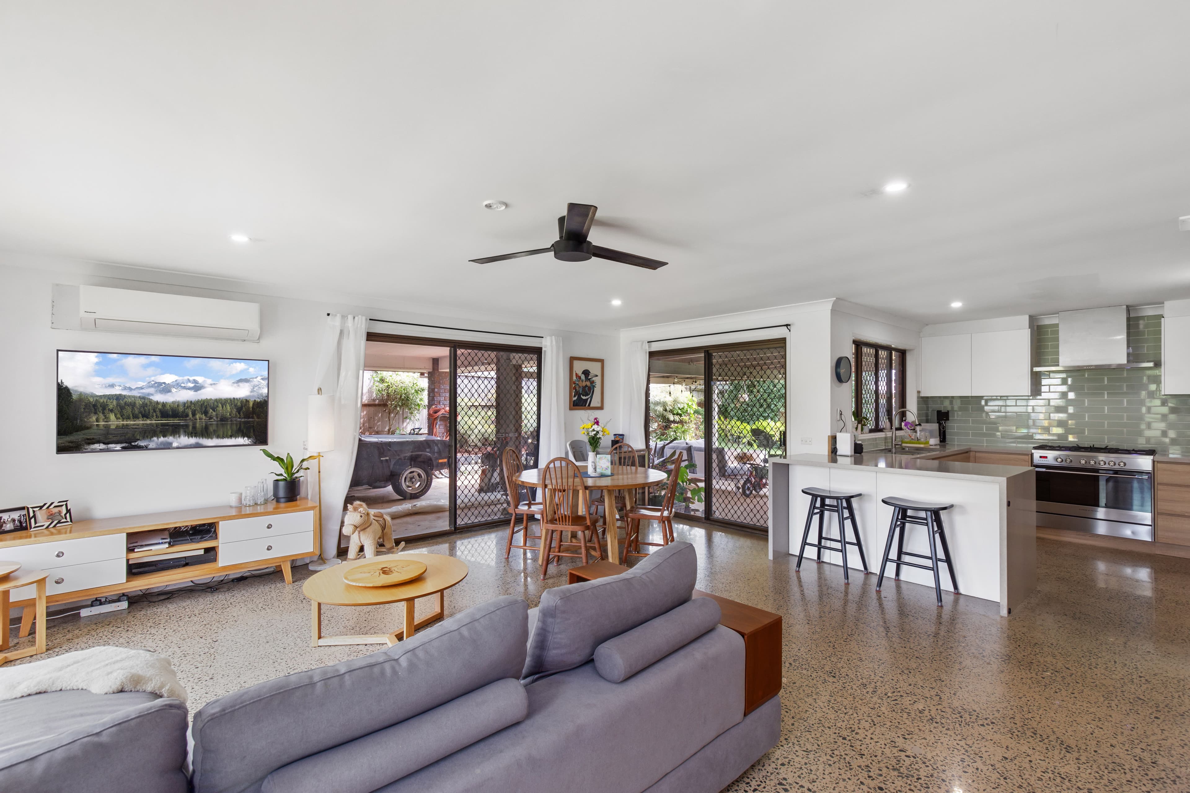 26 Arcadia Drive, Beerwah QLD 4519, Beerwah - Thumbnail 3