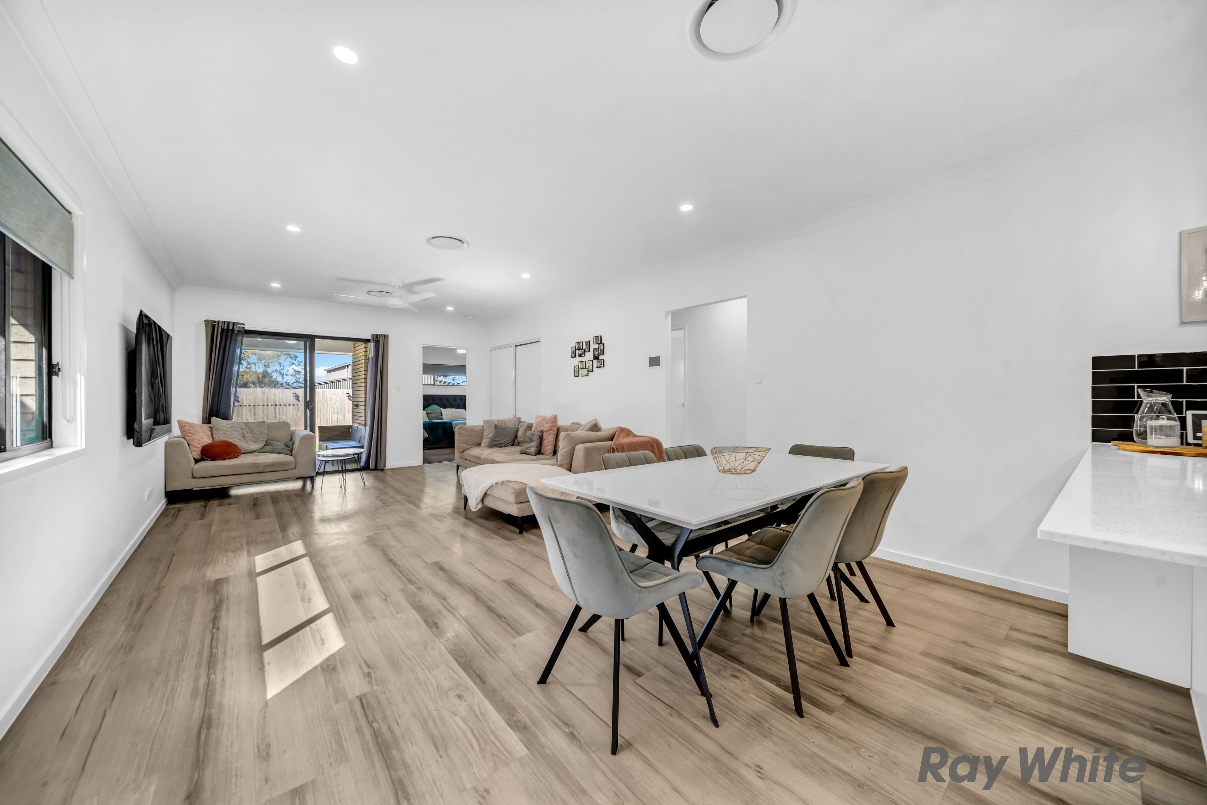22 Dora Court, Logan Reserve QLD 4133, Logan Reserve - Thumbnail 8
