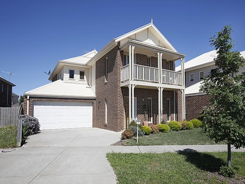 94 Foxwood Drive, Point Cook - Thumbnail 2