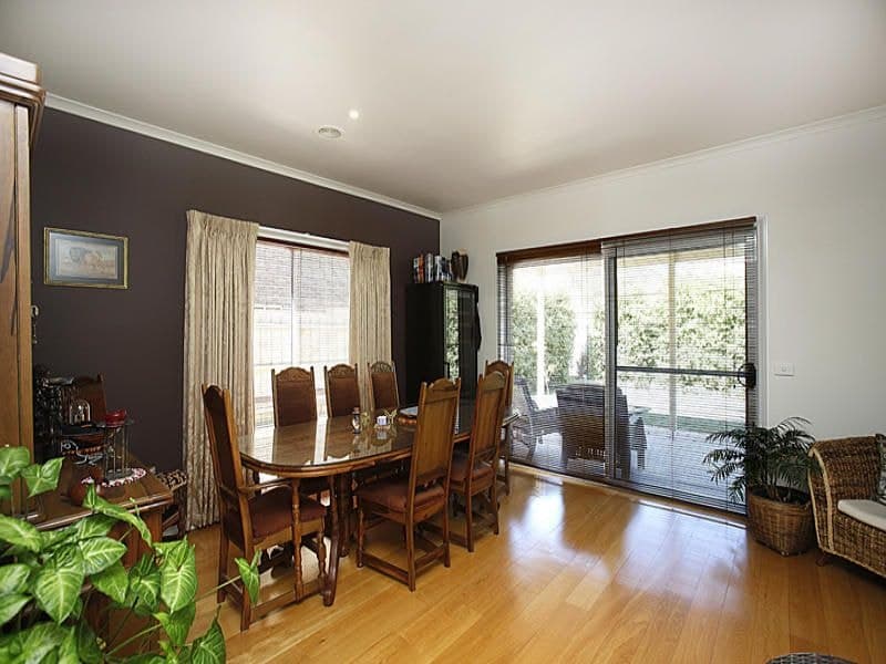 94 Foxwood Drive, Point Cook - Thumbnail 4
