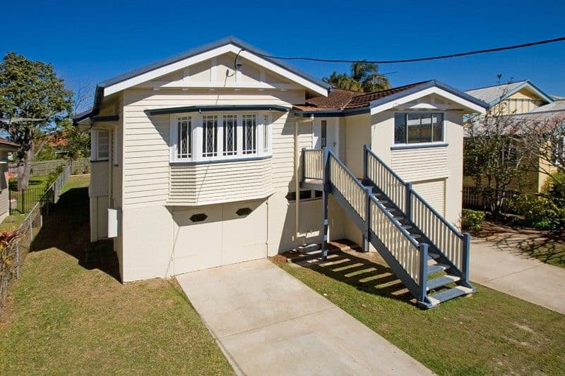 15 Lamette Street, HOLLAND PARK QLD 4121, Holland Park - Image 1