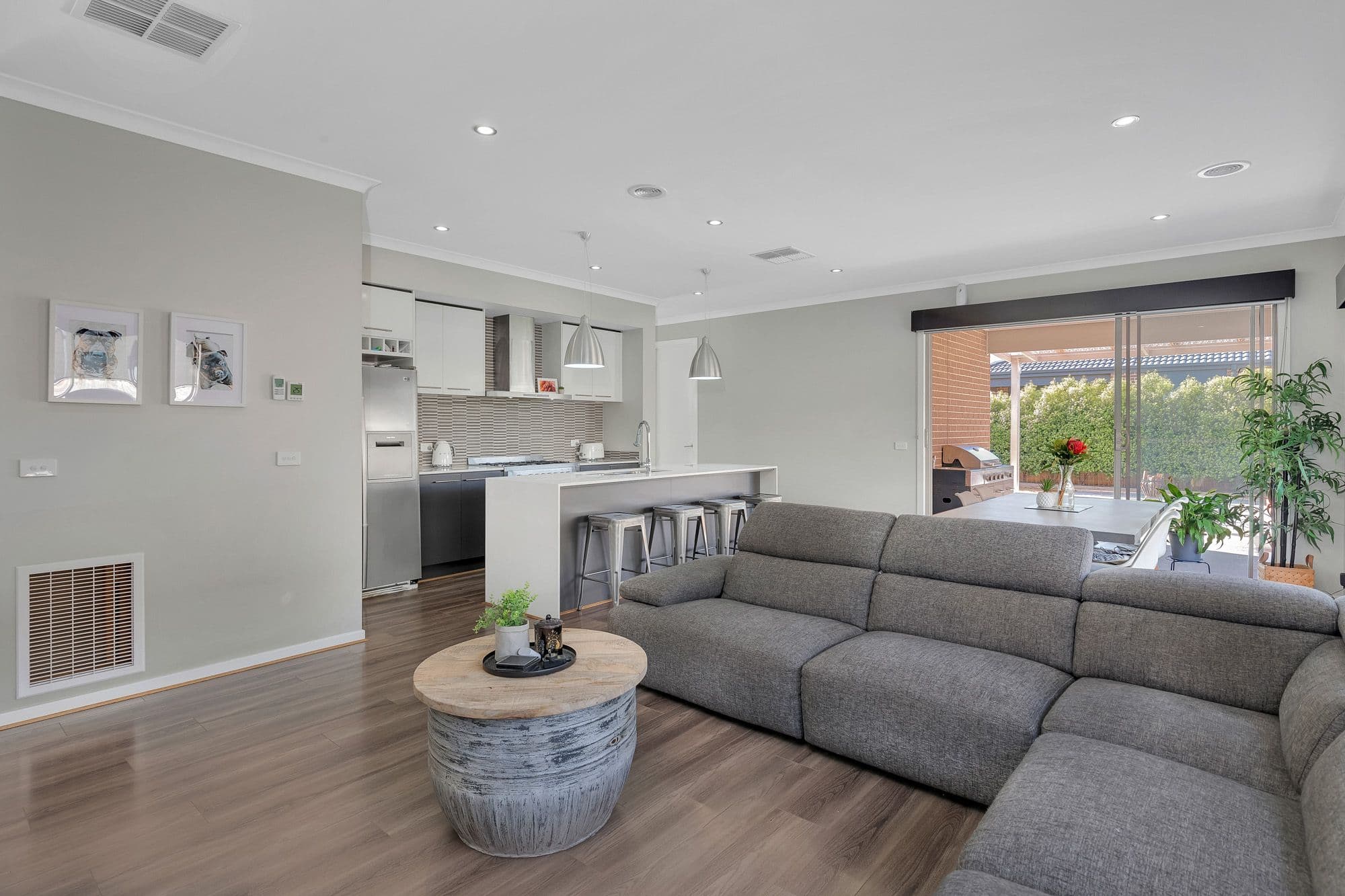 76 Fairhall Avenue, Werribee VIC 3030, Werribee - Thumbnail 5