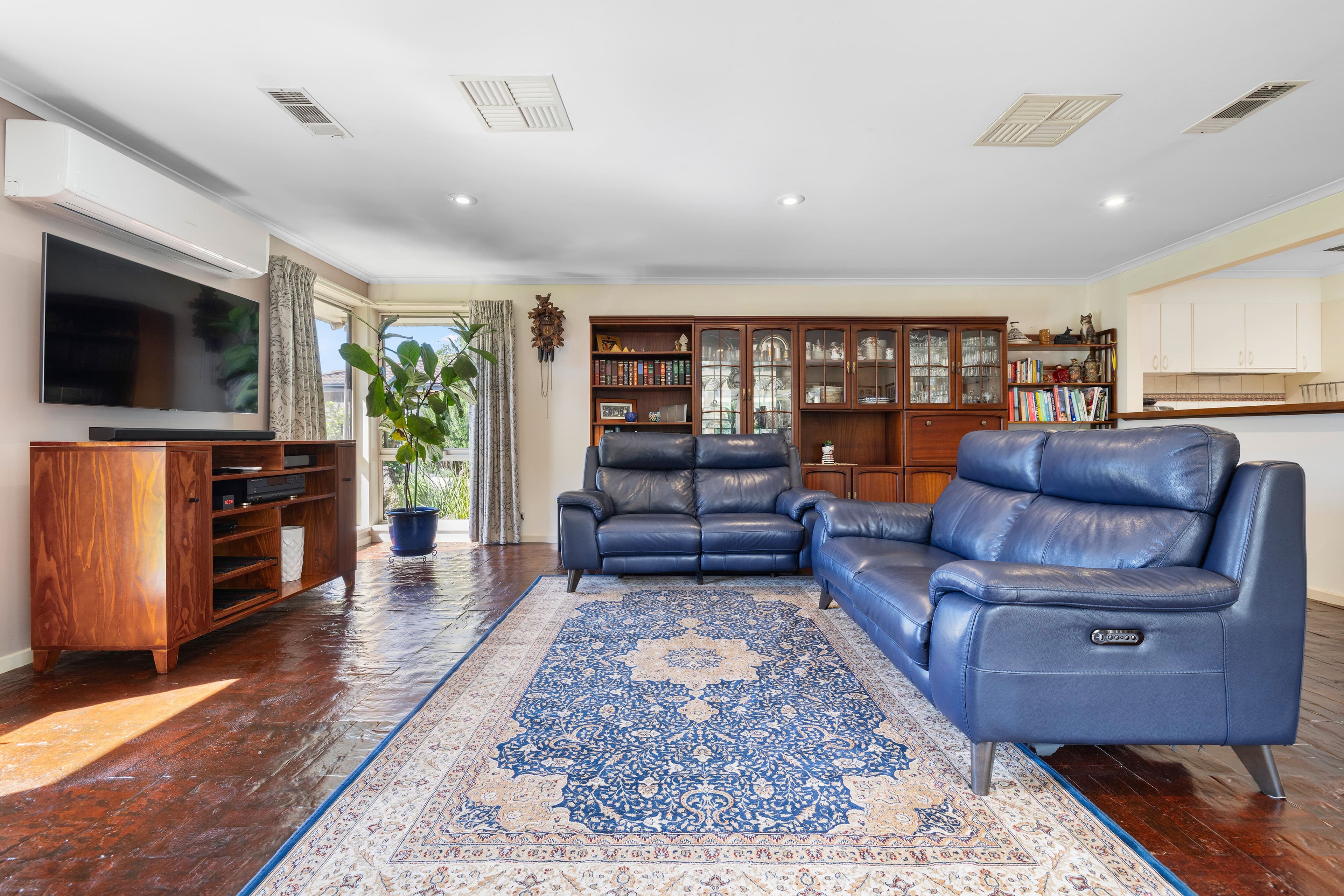 4 Helsal Drive, Wantirna South VIC 3152, Wantirna South - Thumbnail 3