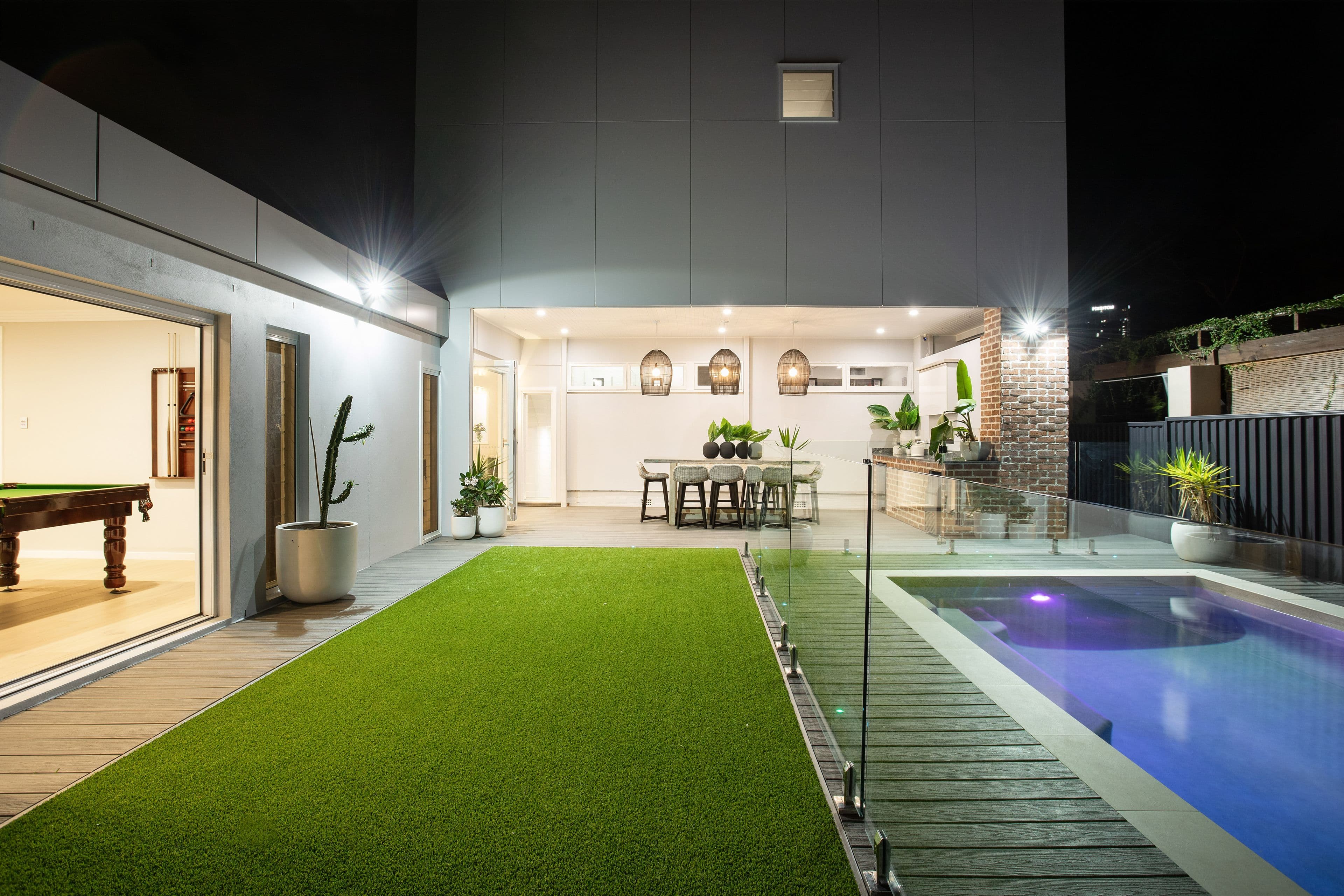 14 Charlton Street, Southport QLD 4215, Southport - Thumbnail 6