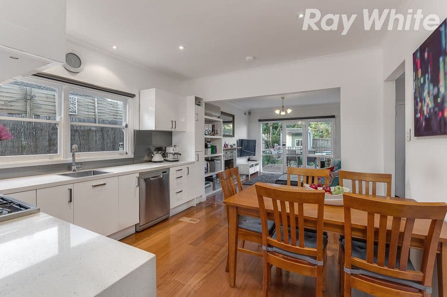 3 Herbert Street, WATSONIA VIC 3087, Watsonia - Thumbnail 4