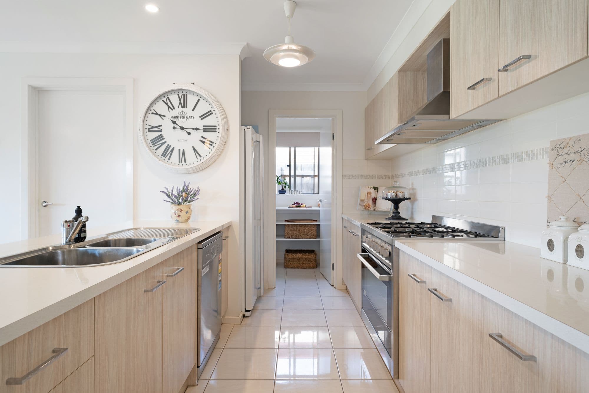 15 Shoalhaven Road, Cowes VIC 3922, Cowes - Thumbnail 2