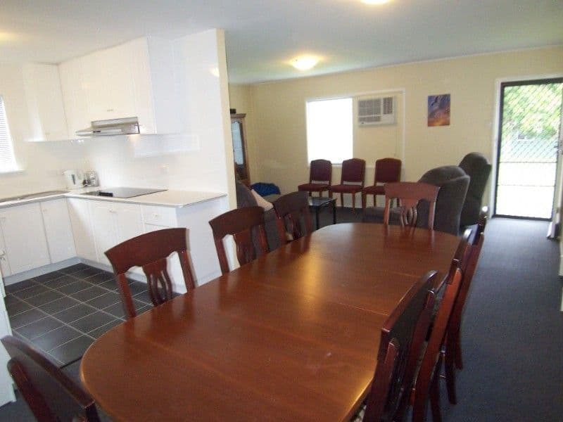 3 Horton Street, KINGSTON QLD 4114, Kingston - Thumbnail 2