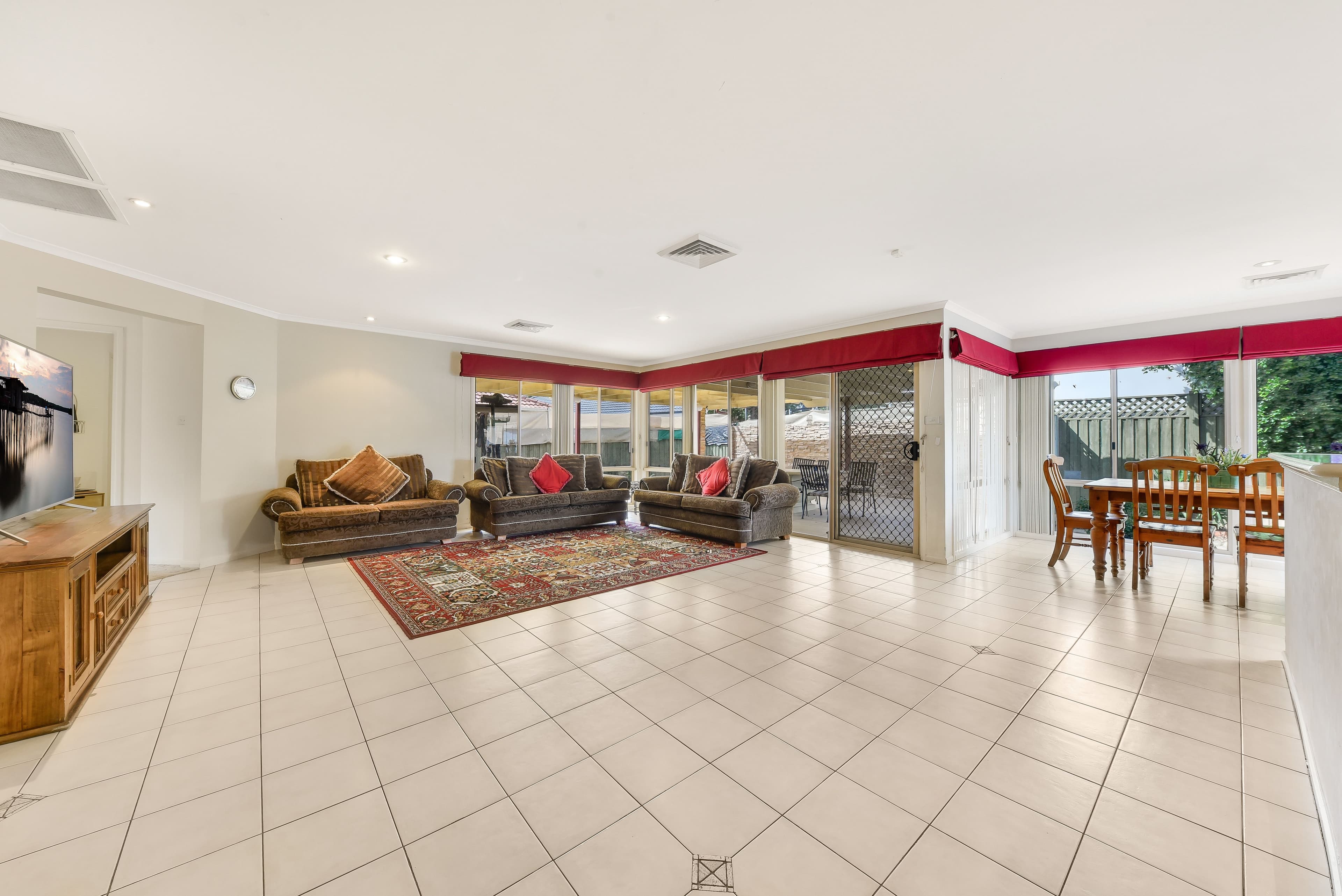 127 Pine Road, Casula - Thumbnail 7