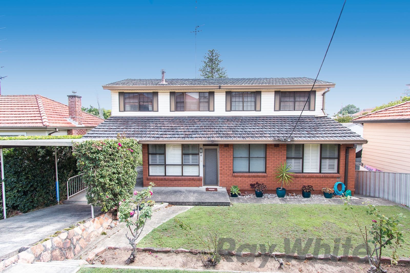 4 Baikie Crescent, Charlestown - Image 1