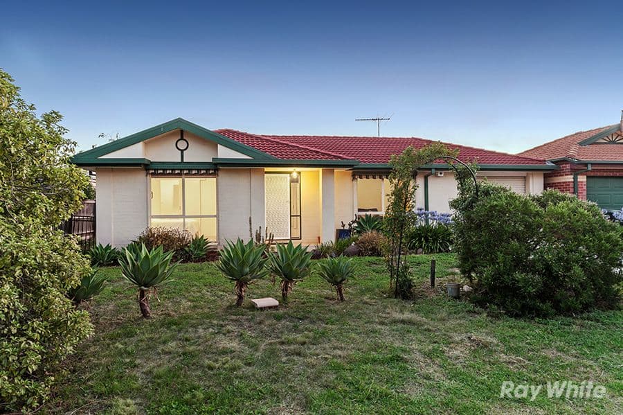 18 Yiota Place, Sydenham VIC 3037, Sydenham - Image 1