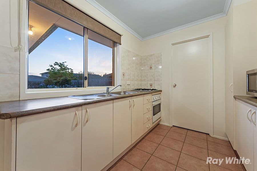 18 Yiota Place, Sydenham VIC 3037, Sydenham - Thumbnail 5