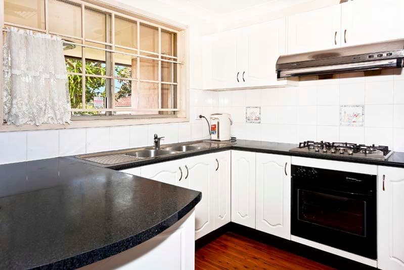 21 Corryong Street, FAIRFIELD WEST NSW 2165, Fairfield West - Thumbnail 2